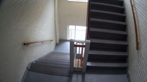 3883FHOB03Stair7_2021-01-06_12h22min05s073ms.mp4