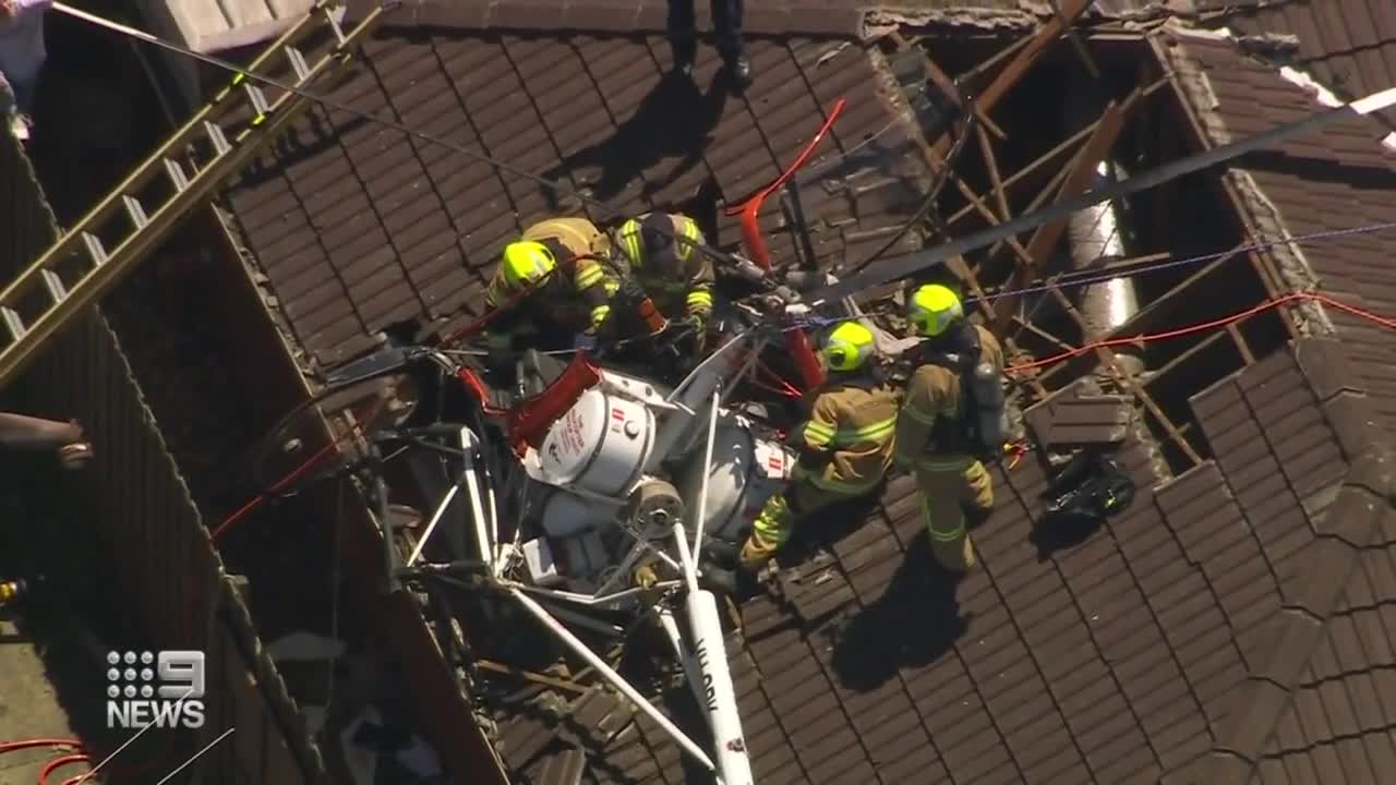 Trainee pilot crashes into roof of Melbourne home | 9 News Australia