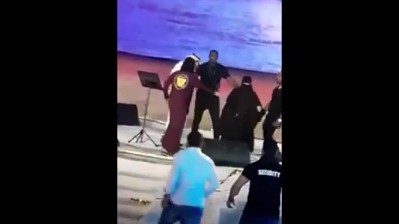 Girl arrested for hugging male singer in Saudi concert - Saudi Arabia