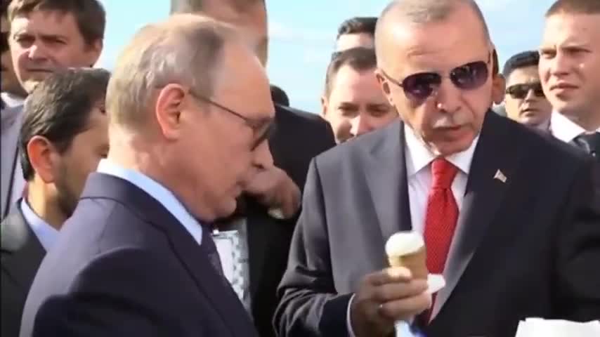 Stop 😂😂🤣🤣 Putin receives Ordogan with ice cream