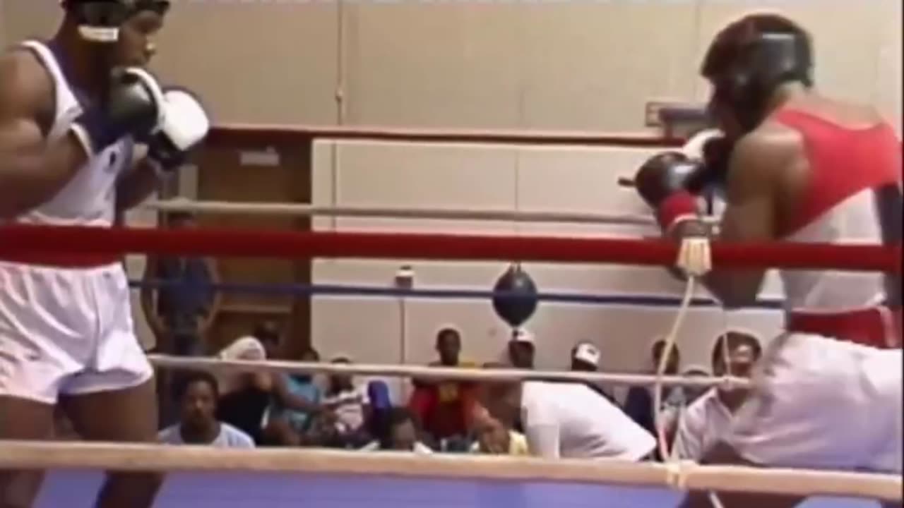 Mike Tyson Wins Amateur Fight By Knockout!