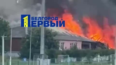 🔥👀 In the Belgorod region, a drone destroyed the school in which the