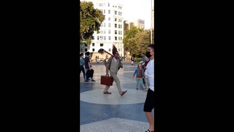 30s Street performer's "frozen in time" stance will totally blow your mind Windyman $22.46 earned