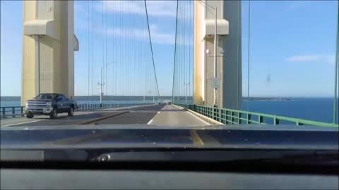 Mackinac Bridge Traffic Report