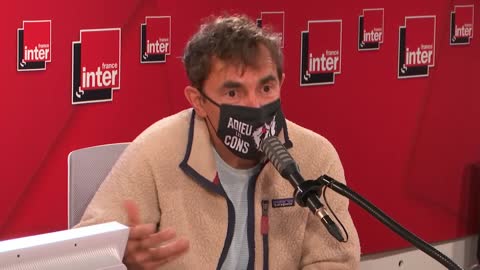 Albert Dupontel dézingue les politiques