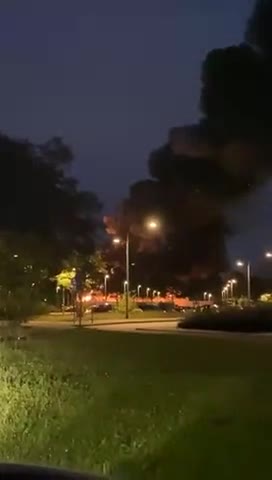 Gates Foundation Funded Grocery Distribution Center Burns To The Ground The Netherlands