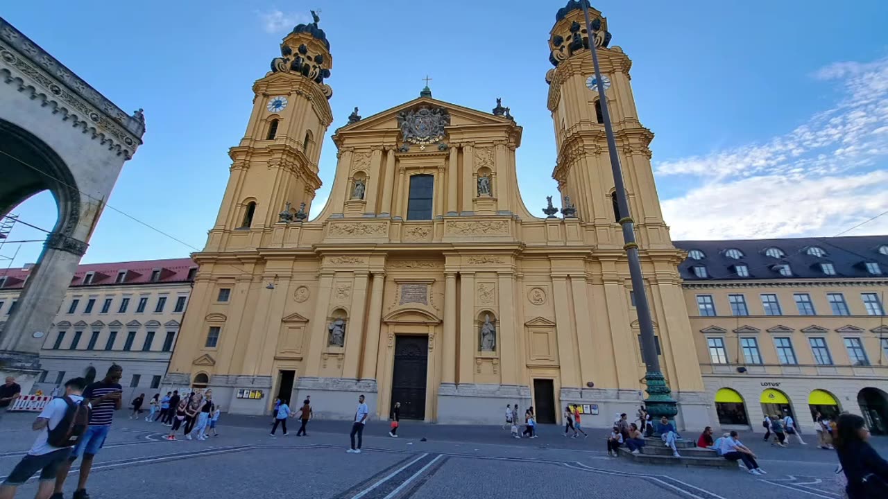 A visit to Munich Germany how it looks now Feldherrhalle 2024