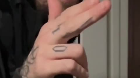 Eminem vs Jeffrey Dahmer