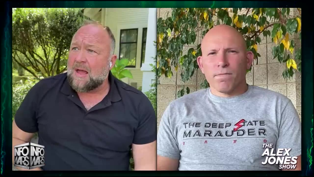 Former DIA Official: Deep State Escalating Peaceful InfoWar Into Physical Civil War