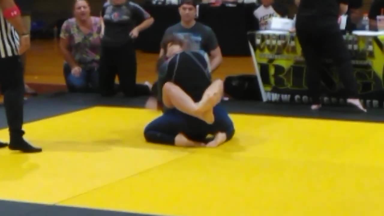 Girls grappling