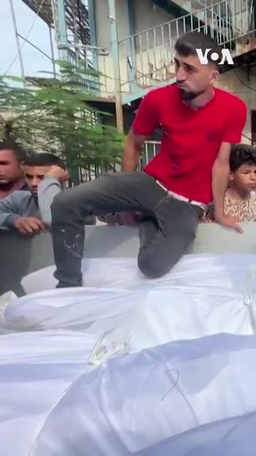 Israeli and Palestinian Expats Clash at Ri...