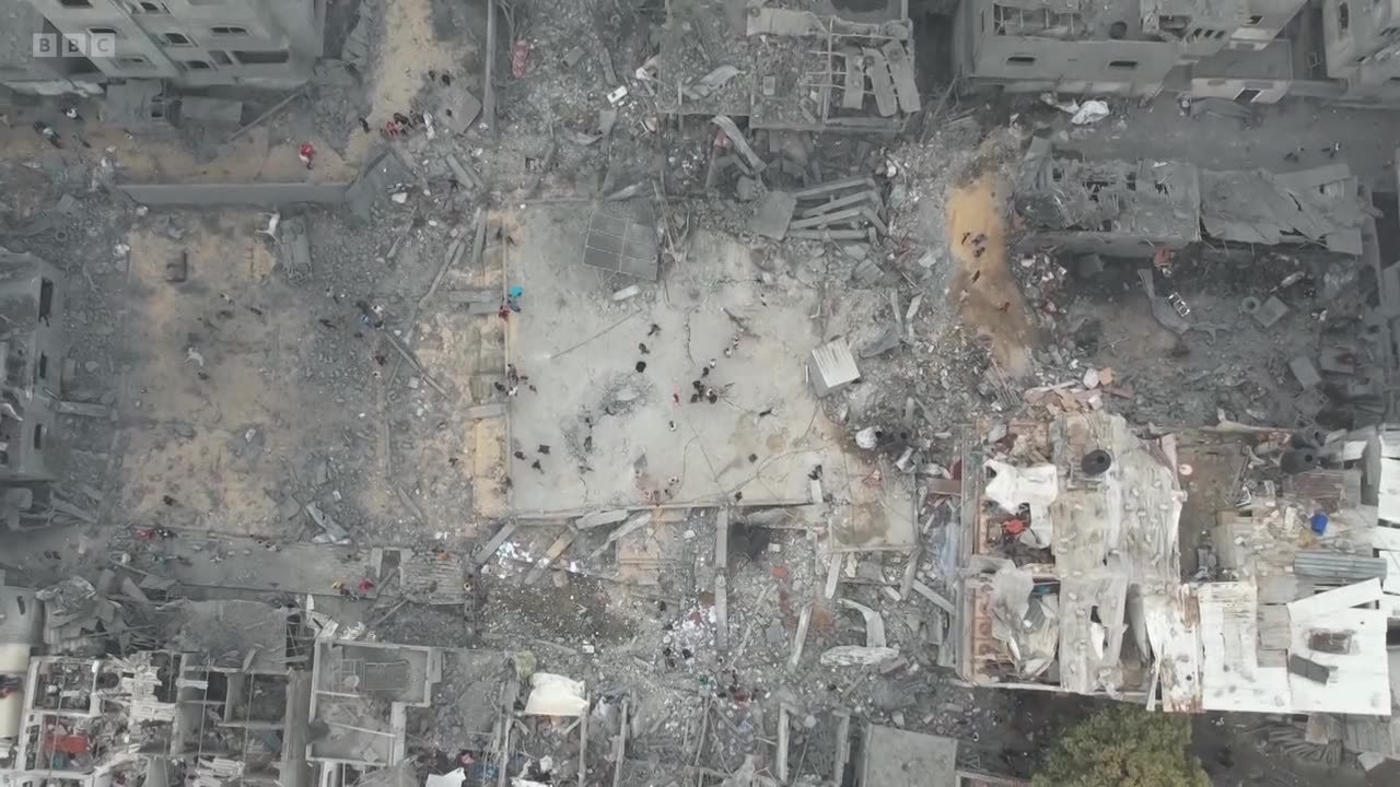 Streets filled with rubble- See the destruction of Gaza from the sky