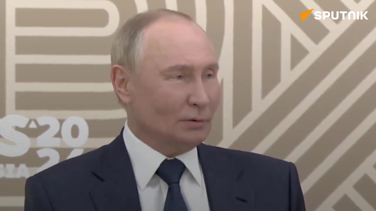 JUST IN: 🇷🇺 Russian President Putin on De-dollarization