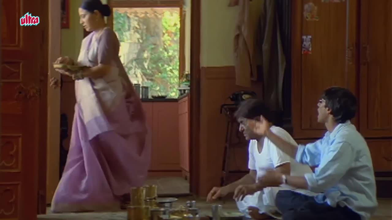 Kauwa Biryani Comedy Scene Movie: Run Best Hindi Comedy