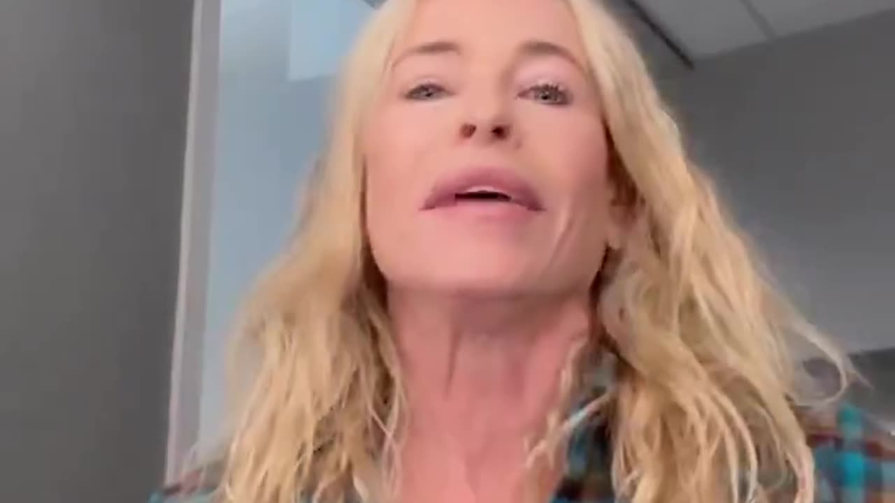 Chelsea Handler was triggered by JD Vance's "childless cat ladies" comment