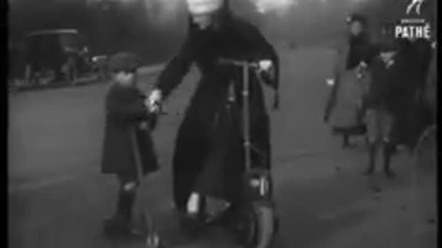 ELECTRIC SCOOTER CREATED IN 1917...