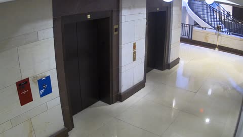 7050CVCLLElevator24-25Lobby_2021-01-06_16h44min24s650ms.mp4