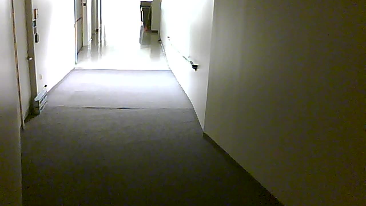 3901PSQB06FreightLobbyFront_2021-01-06_23h25min59s553ms.mp4