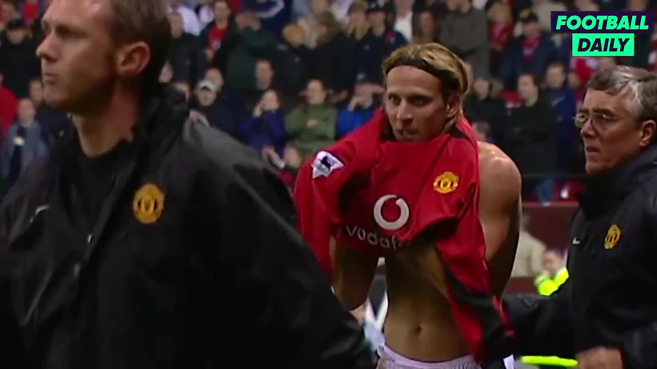 Diego Forlan is the reason we have the shirt removal booking rule… 🤣