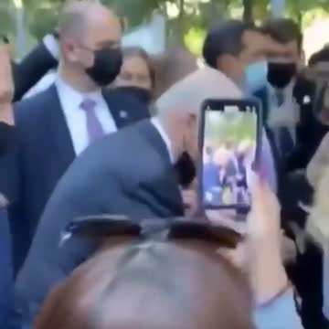 Biden heckled by New Yorkers