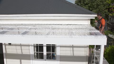 How to Install Corrugated Polycarbonate Roofing | Mitre 10 Easy As DIY