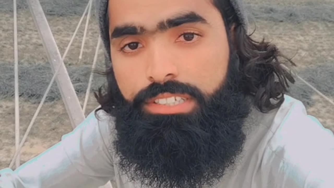 Darod Un Par Salam Un Par Yahei Kehna Khuda Ka Hai