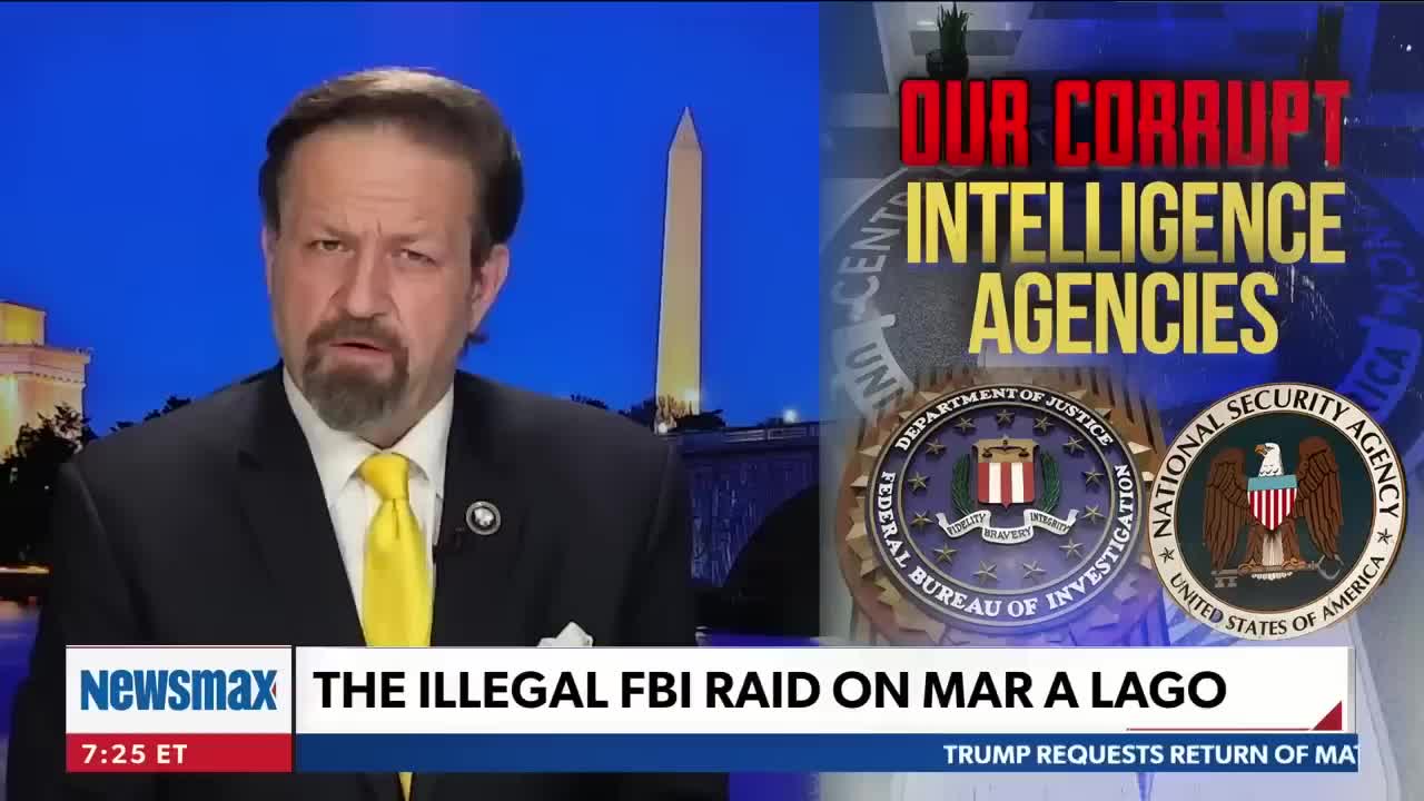 Ex-FBI agent speaks out: They're 'warning' me