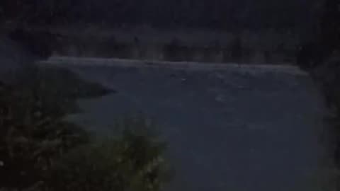 Tama na bobrze jeszcze trzyma i reguluje więc póki co jest pod kontrolą bóbr w