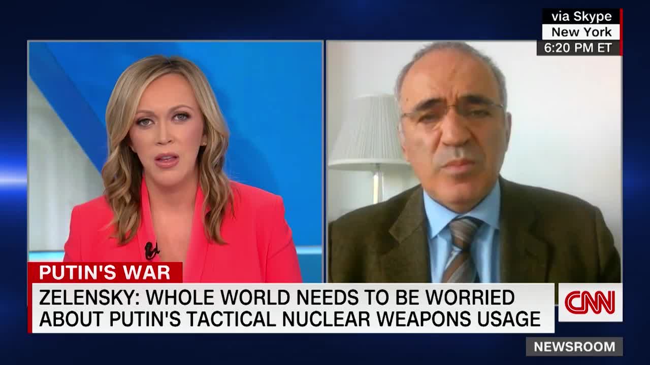 Putin critic on what has to happen for Putin's inner circle to turn on him