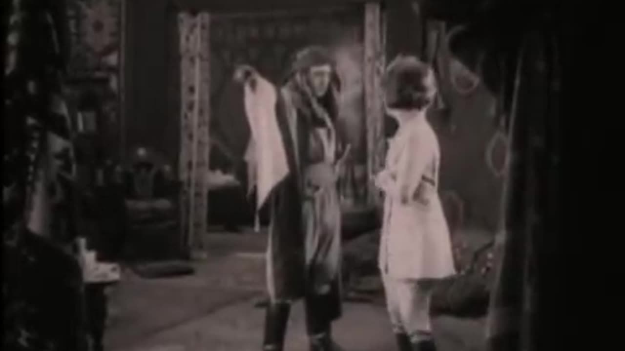 THE SHEIK (Silent 1921) Rudolph Valentino - Ruth Miller - Adolphe Menjou