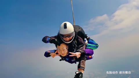 Skydiving outdoors, be your own hero