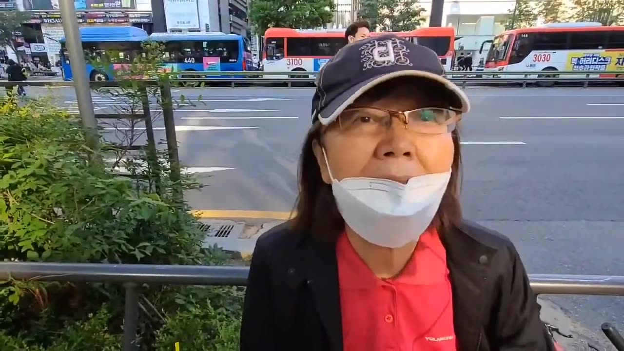 20210524_V3_S02(v4V3cF1fH0o)젊은이들한테 부작용이 많다는 백신말고 부작용이 적은 백신을!