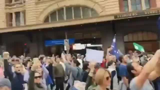 Melbourne Australia: Anti-lockdown Protesters yell "Shame on You"