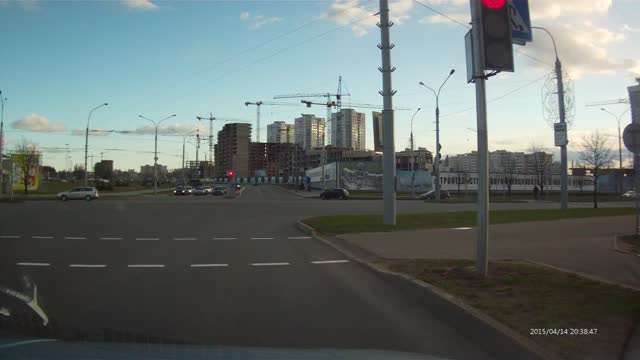 Red Light Running Cyclist Performs Emergency Braking