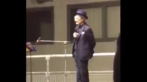 Discorso toccante di Martino Zanetti ufficiale Alpino di Trieste