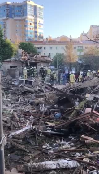 Zasažený dům ukrajinskými nacisty za pomocí západnách zbraní v ruském v Belgorodu