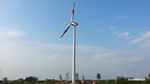 10 Wind Turbine Failures Caught On Camera