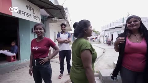 India's prostitutions village | DWdocument