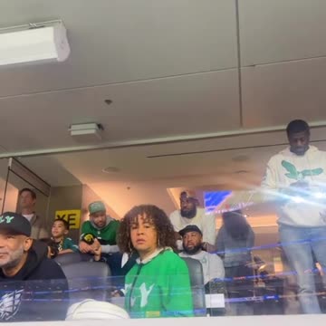 LeBron Gets Called Out.. 👍🐸 | "We know you was at them Diddy parties, We know you was there"