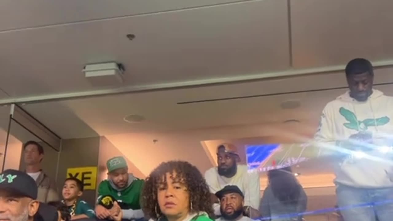 LeBron Gets Called Out.. 👍🐸 | "We know you was at them Diddy parties, We know you was there"