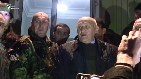 Жители Адзюбжа выступили с протестом против «преступных действий» главы МВД Дмитрия Дбара