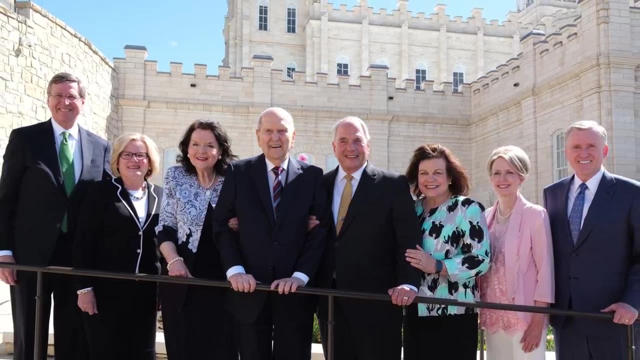 “Behold I Am the Light Which Ye Shall Hold Up” | Ronald A. Rasband | October 2024 General Conference