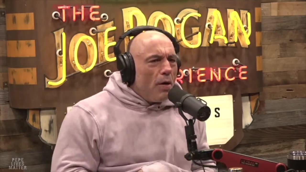 Joe Rogan Single-Handedly Blows Up The FBI's January 6 Narrative (VIDEO)