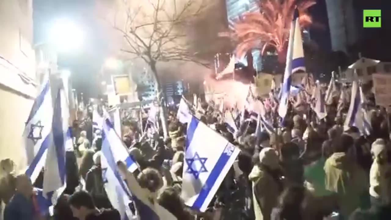 Protesters in Tel Aviv call for Israel’s government to resign