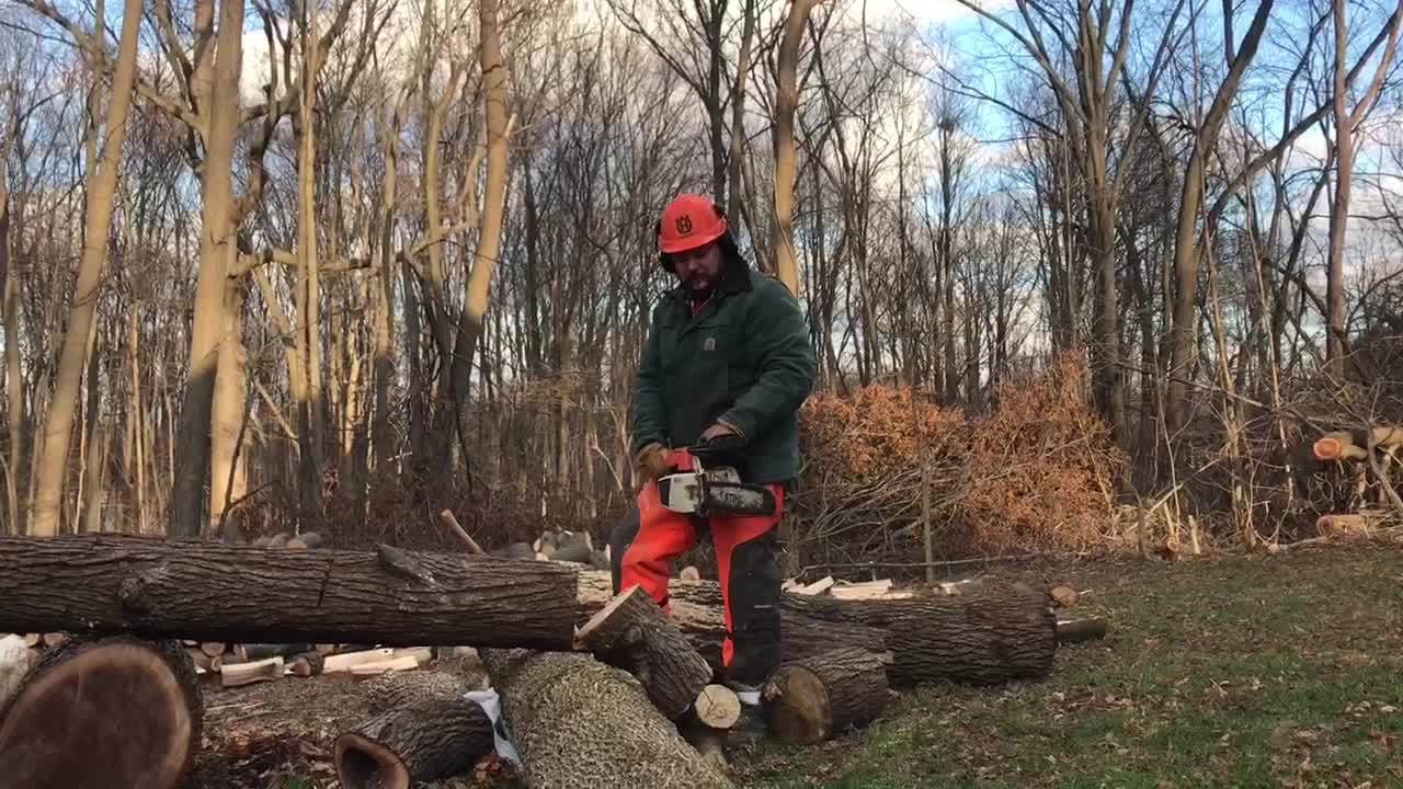 Pieced together stihl 041 Farm Boss Old School Chainsaw