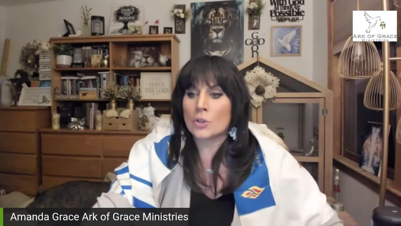 ARK OF GRACE: Amanda Grace PART 2 - MOSES LEADING UP TO PASSOVER! THE BURNING BUSH!