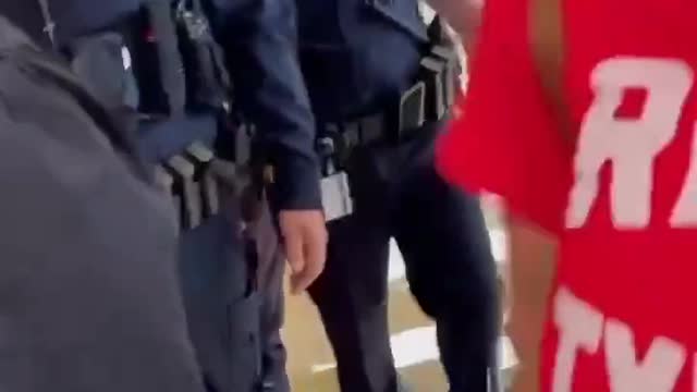 Candidate for Lt. Gov Mack Miller of Nevada is assaulted by Police and thrown out of Commissioners Meeting