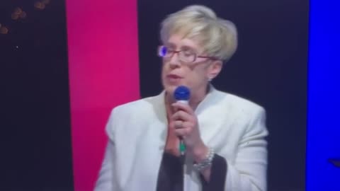 Leigh Dundas - “language controls outcome”