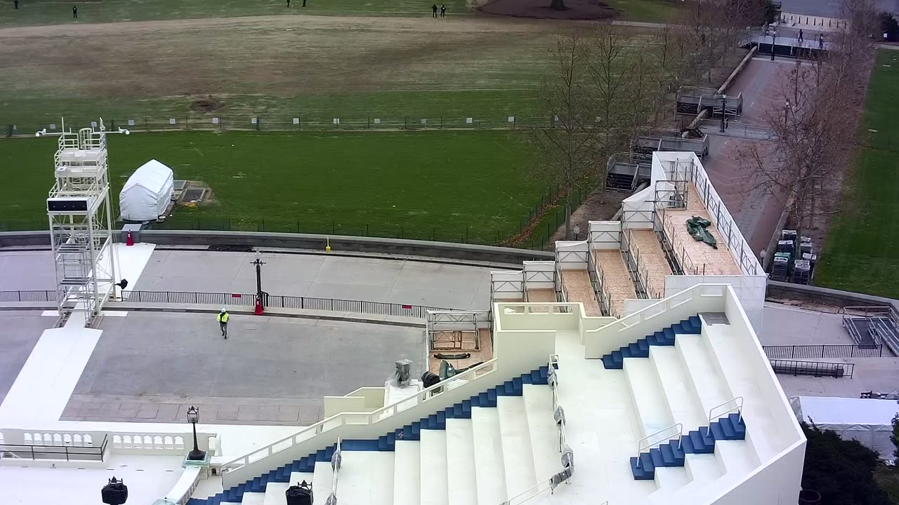 0945USCSRFWestRoof_2021-01-06_11h40min01s037ms.mp4