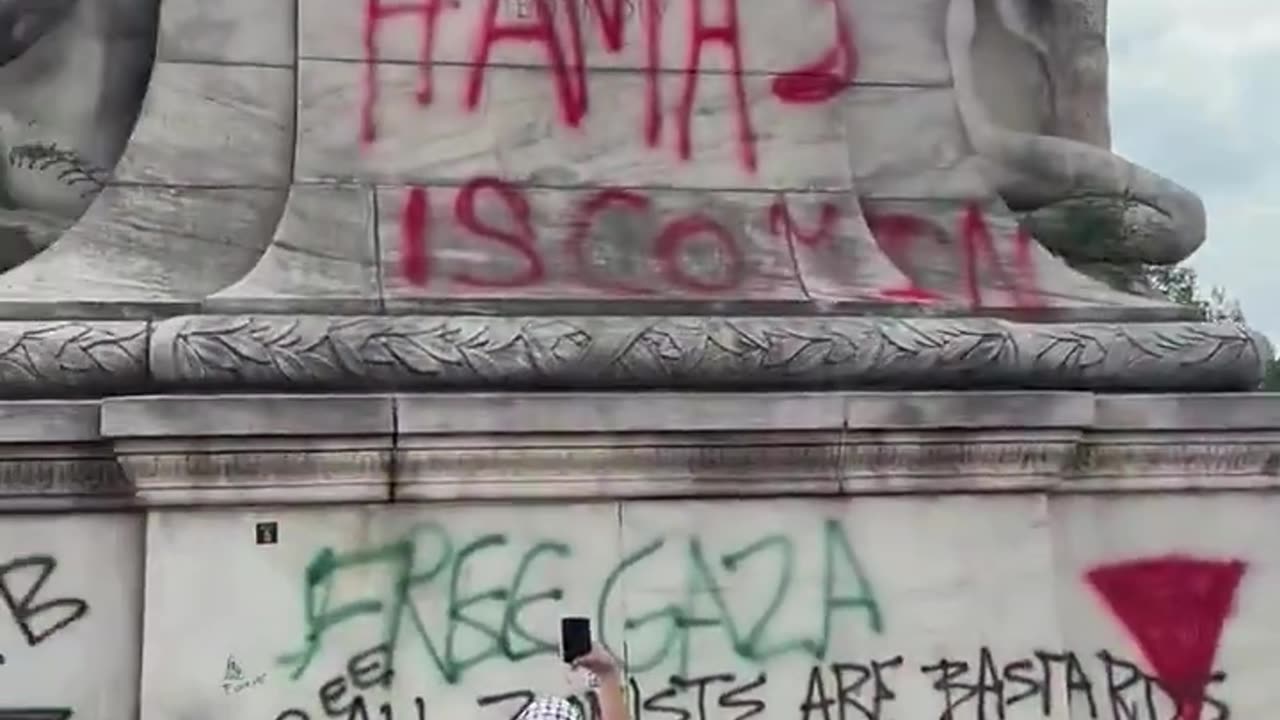 "Free Gaza Now: Powerful Protest Shakes the Streets!"